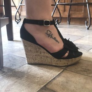 Madden Girl Black Wedges With Flower